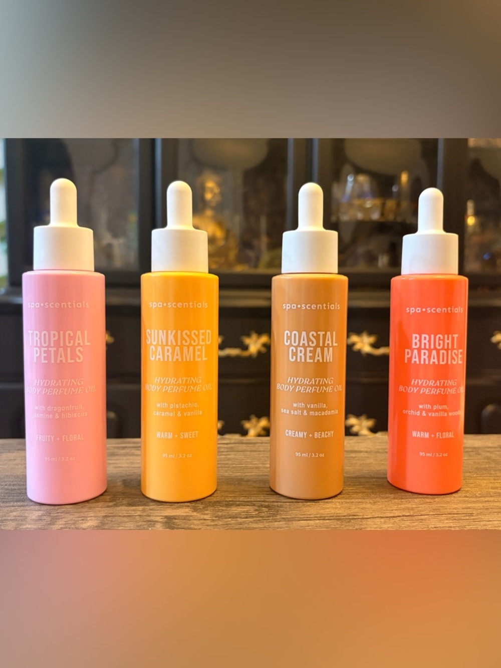 Pick one! 🆕 HYDRATING BODY PERFUME
OIL COLLECTION 🌞